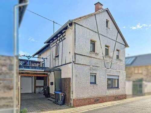Foto - Haus zum Kaufen in Andernach 150.000,00 € 150 m²