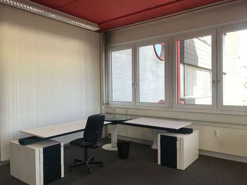 Foto - Büro in Weinstadt 260,00 € 28 m²