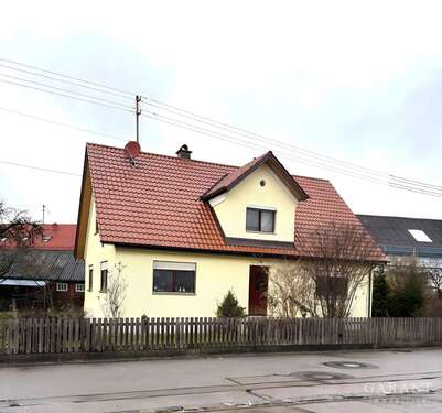 Foto - Haus zum Kaufen in Gessertshausen 358.000,00 € 225 m²