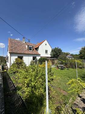 Foto - Haus zum Kaufen in Böchingen 259.000,00 € 169 m²