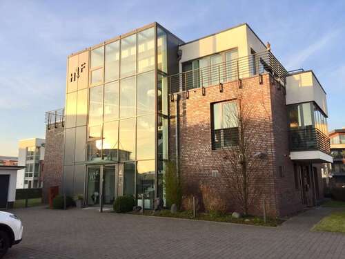 Foto - Wohnung zum Mieten in Stade 882,00 € 84 m²