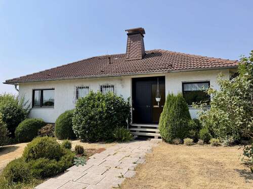 Foto - Haus zum Kaufen in Homberg (Efze) 270.000,00 € 166 m²
