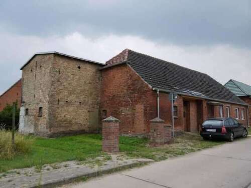 Foto - Haus zum Kaufen in Gnevsdorf 92.000,00 € 90 m²