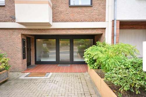 Foto - Büro in Brühl 650,00 € 64 m² - 650,00 EUR Kaltmiete, ca.  64,00 m²