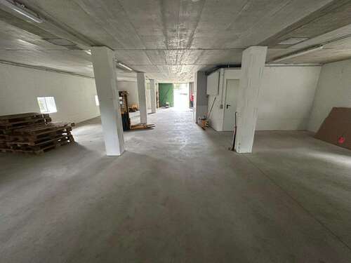 Foto - Halle in Steinburg 975,00 € 195 m²