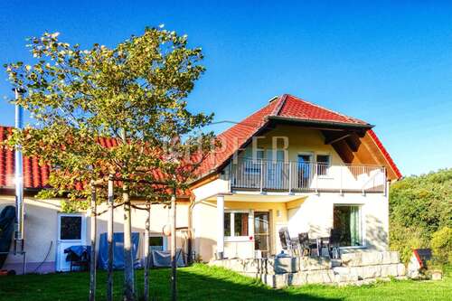 Foto - Haus zum Kaufen in Gerhardshofen 850.000,00 € 231.19 m²