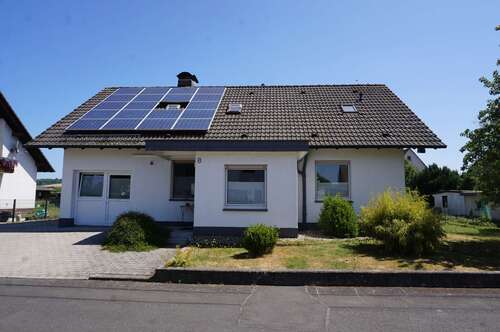 Foto - Haus zum Kaufen in Felsberg 339.000,00 € 137 m²