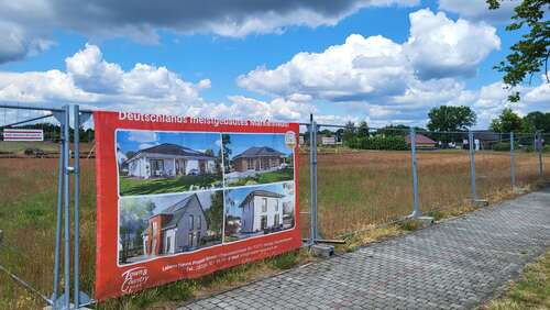 Foto - Grundstück zu verkaufen in Schönwald 64.900,00 € 763 m²