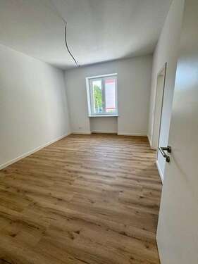Foto - Wohnung zum Mieten in Karlsruhe 690,00 € 35 m²