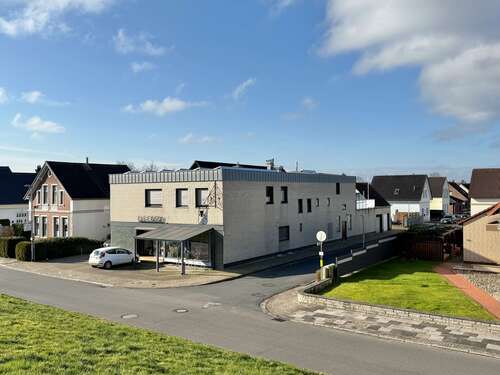 Foto - Haus zum Kaufen in Brake 440.000,00 € 237 m²