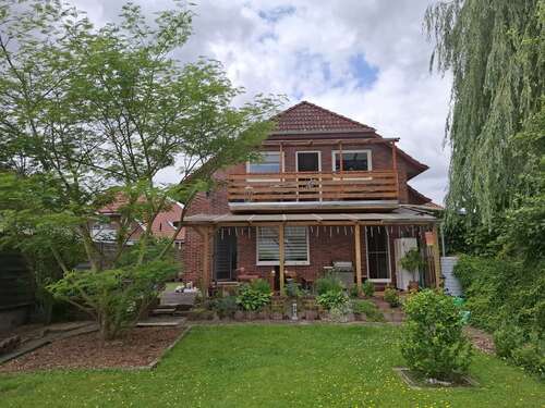 Foto - Haus zum Kaufen in Sehnde 499.000,00 € 201 m²