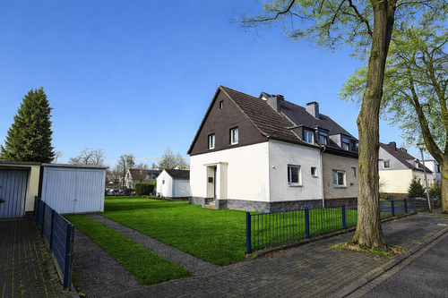 Foto - Grundstück zu verkaufen in Leverkusen 499.000,00 € 720 m²