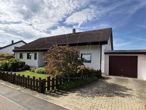 Foto - Haus zum Kaufen in Burgstetten 580.000,00 € 217.63 m²