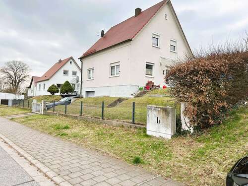 Foto - Haus zum Kaufen in Sengenthal (Buchberg) 300.000,00 € 120 m²