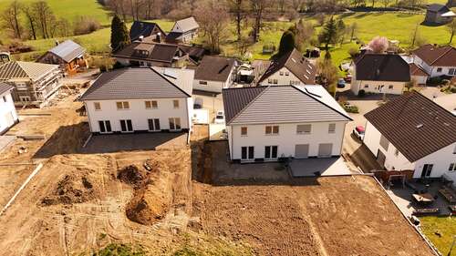 Foto - Haus zum Kaufen in Windhagen 434.000,00 € 182 m²