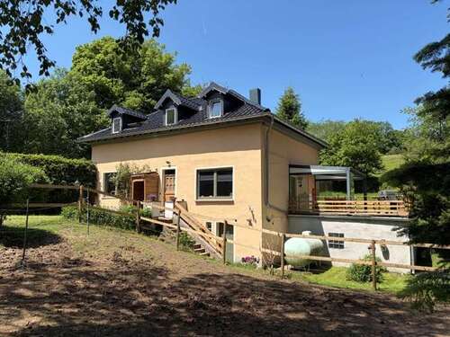 Foto - Haus zum Kaufen in Hellenthal 549.000,00 € 174 m²
