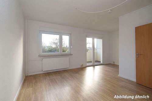 Foto - Wohnung zum Mieten in Halle (Saale) 234,30 € 31.24 m²