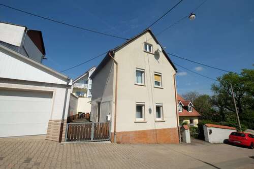 Foto - Haus zum Kaufen in Gau-Bischofsheim 320.000,00 € 100 m²