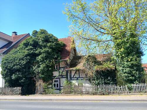 Foto - Haus zum Kaufen in Ahnatal 92.000,00 € 120 m²