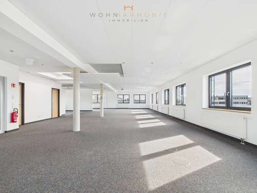 Foto - Büro in Ludwigsburg 2.436,00 € 232 m²