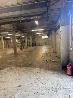 Foto - Halle in Iserlohn 1.800,00 € 355 m²