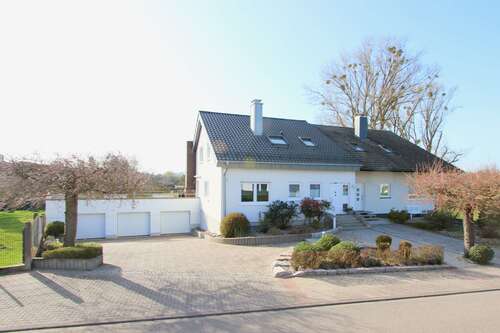 Foto - Haus zum Kaufen in Bietigheim 875.000,00 € 231 m²