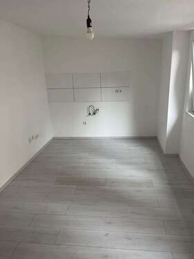 Foto - Wohnung zum Mieten in Duisburg 220,00 € 22 m²