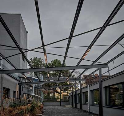 Foto - Spezialgewerbe in Darmstadt 3.480,00 € 272 m²