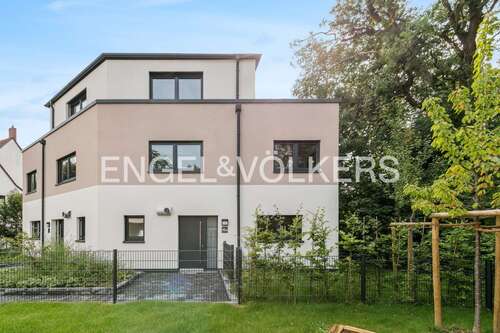 Foto - Haus zum Kaufen in Köln 1.185.000,00 € 202 m²