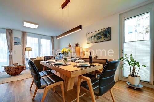 Foto - Wohnung zum Mieten in Neuhausen Auf Den Fildern 3.130,00 € 180 m²