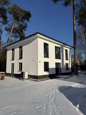 Foto - Haus zum Kaufen in Brandenburg - Blankenfelde-Mahlow 890.000,00 € 153 m²