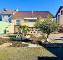 Haus zum Kaufen in Jüchen 1.100.000,00 € 279 m²