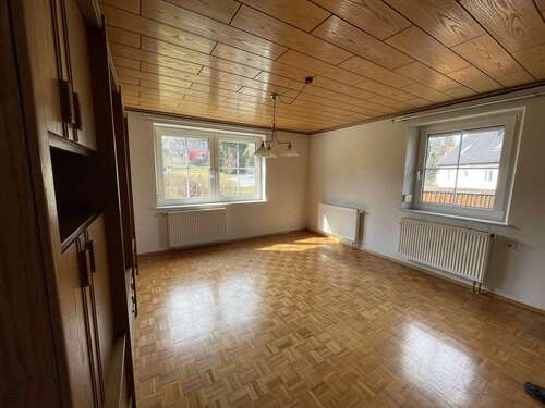 Foto - Haus zum Kaufen in Erbendorf 179.000,00 € 85 m²