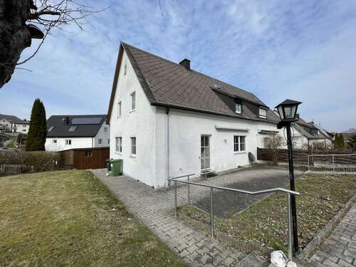 Foto - Haus zum Kaufen in Erbendorf 189.000,00 € 85 m²