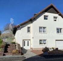 Haus zum Kaufen in Lichtentanne 445.000,00 € 254.27 m²