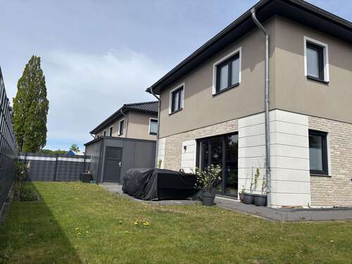 Foto - Haus zum Mieten in Westerrönfeld 1.495,00 € 130 m²