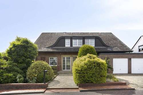 Foto - Haus zum Kaufen in Castrop-Rauxel 675.000,00 € 244.1 m²