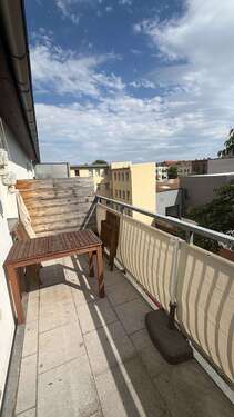 Foto - Wohnung zum Mieten in Halle 700,00 € 70 m²