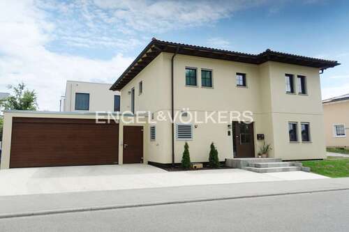 Foto - Haus zum Kaufen in Gomaringen 850.000,00 € 139 m²