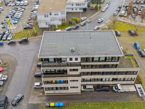 Foto - Büro in Friedrichsdorf 1.999.888,00 € 1224 m²