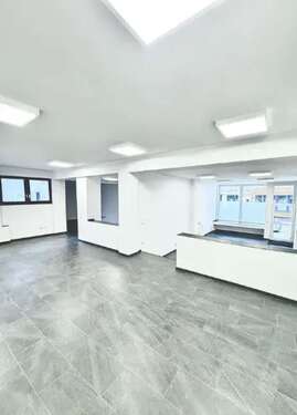 Foto - Büro in Duisburg 1.800,00 € 180 m²