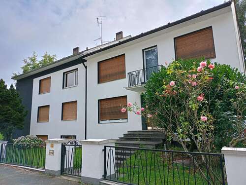 Foto - Haus zum Kaufen in Düsseldorf 1.980.000,00 € 533 m²