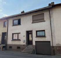 Haus zum Kaufen in Püttlingen Köllerbach 135.000,00 € 132 m² - Püttlingen / Köllerbach