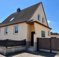 Haus zum Kaufen in Drei Gleichen 154.000,00 € 110 m²