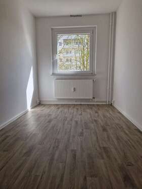 Foto - Wohnung zum Mieten in Glauchau 522,00 € 79 m²