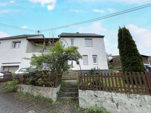 Foto - Haus zum Kaufen in Linkenbach 219.000,00 € 155 m²