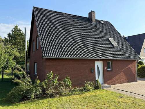 Foto - Haus zum Kaufen in Moorrege 559.000,00 € 141 m²