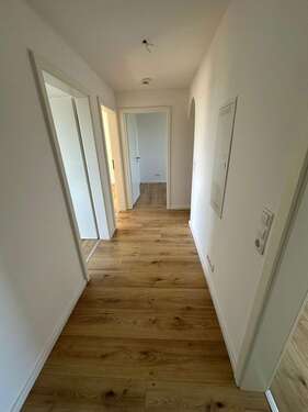 Foto - Wohnung zum Mieten in Wilhelmshaven 450,00 € 76.51 m²