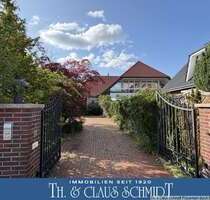 Haus zum Kaufen in Oldenburg 698.000,00 € 380 m²
