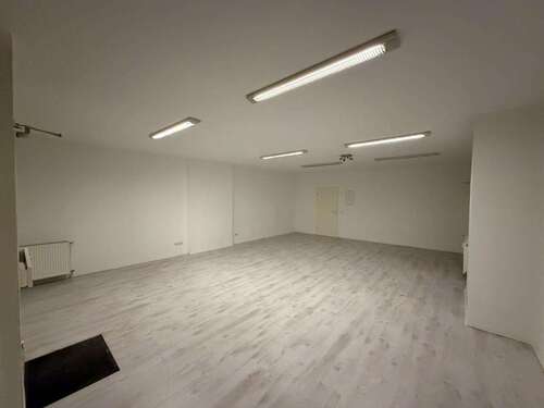 Foto - Spezialgewerbe in Duisburg 630,00 €